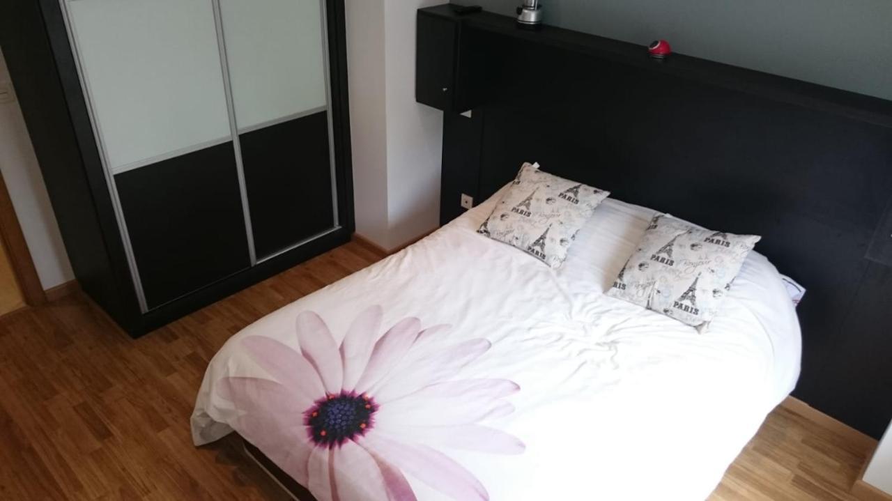 Апартаменты Apartamento En Коркубион Экстерьер фото